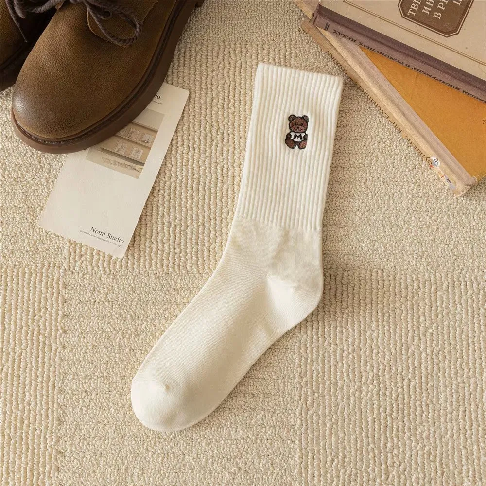High Quality Women's Crew Socks Embroidered Bear Design Breathable Anti-Bacterial for Autumn Season Knitted Logo