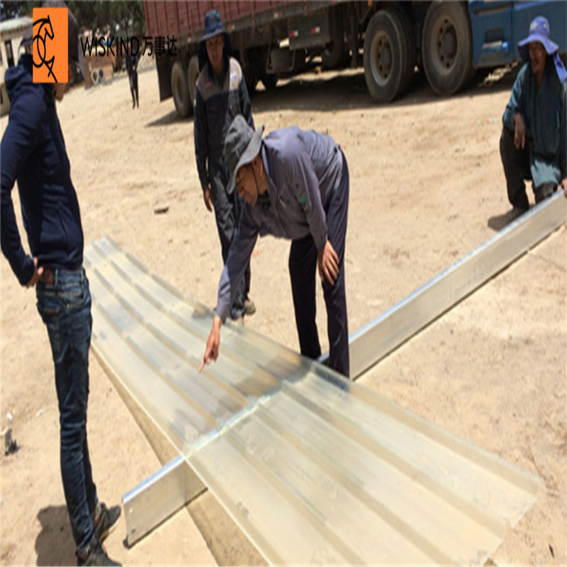 SGS Prefabricated Steel Structure Building Warehouse with Steel Beam