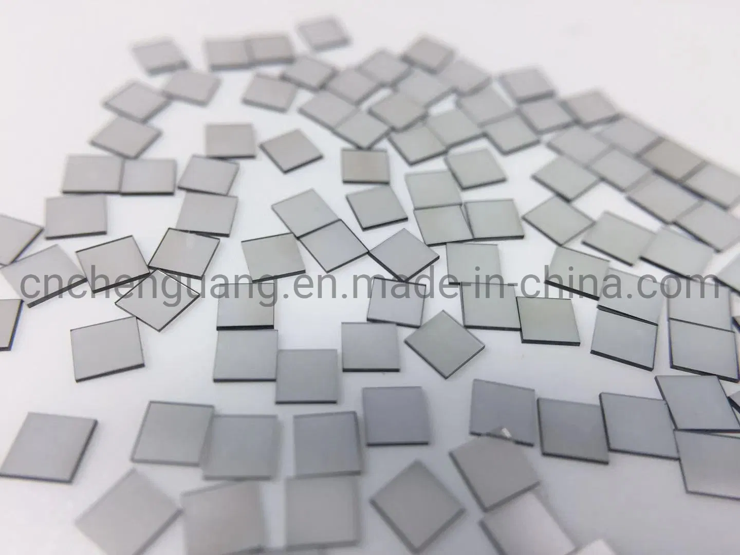 Single Crystal CVD Diamond Chips, 3X3X0.3mm