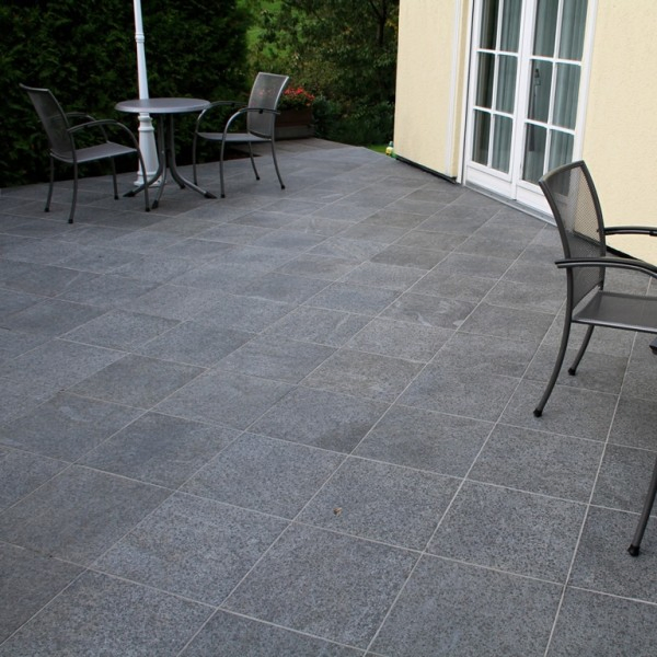 Black Basalt Paving Stone/Tile