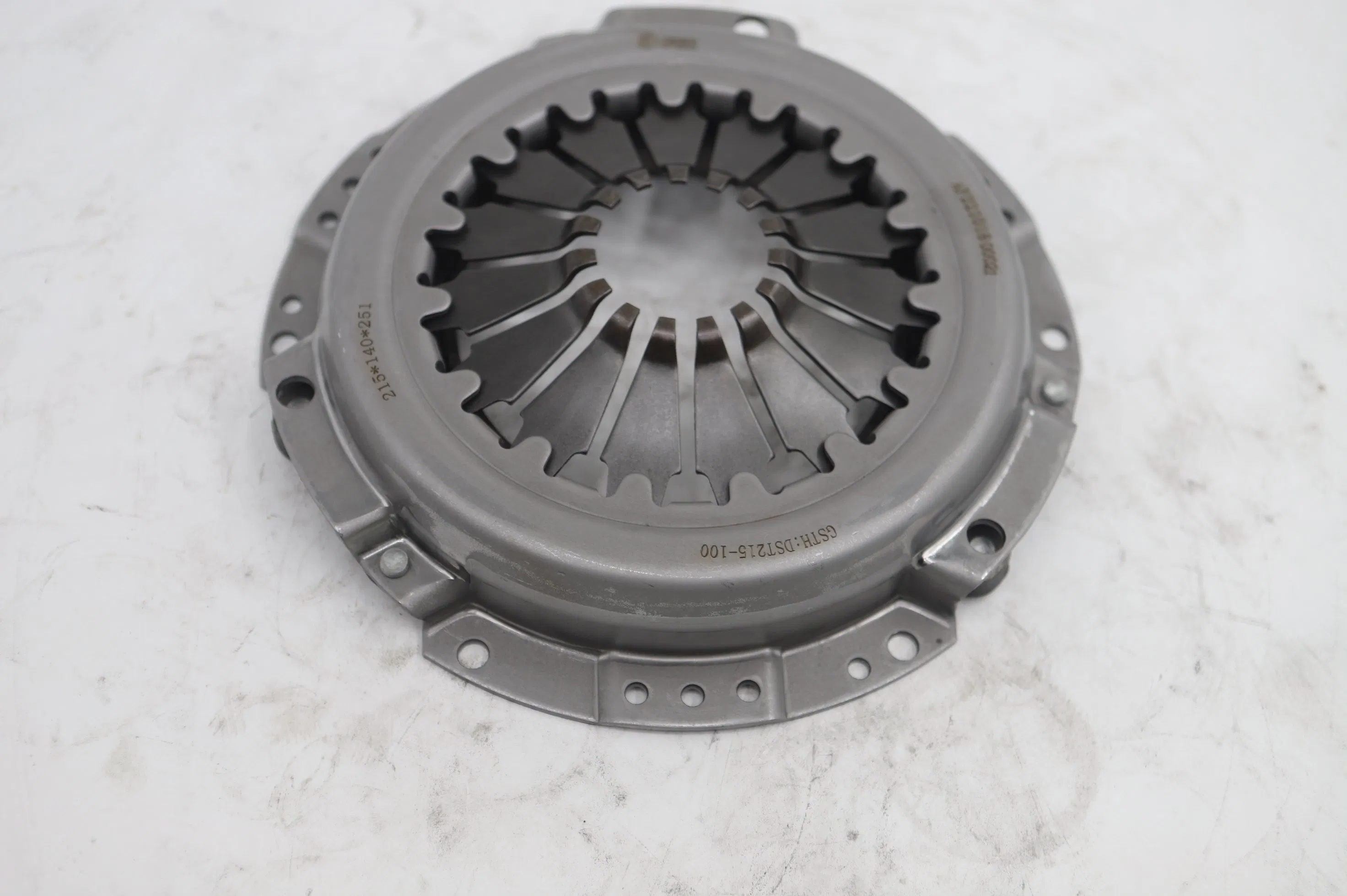 Крышка сцепления Sinotruck Heavy Duty 330x190x365