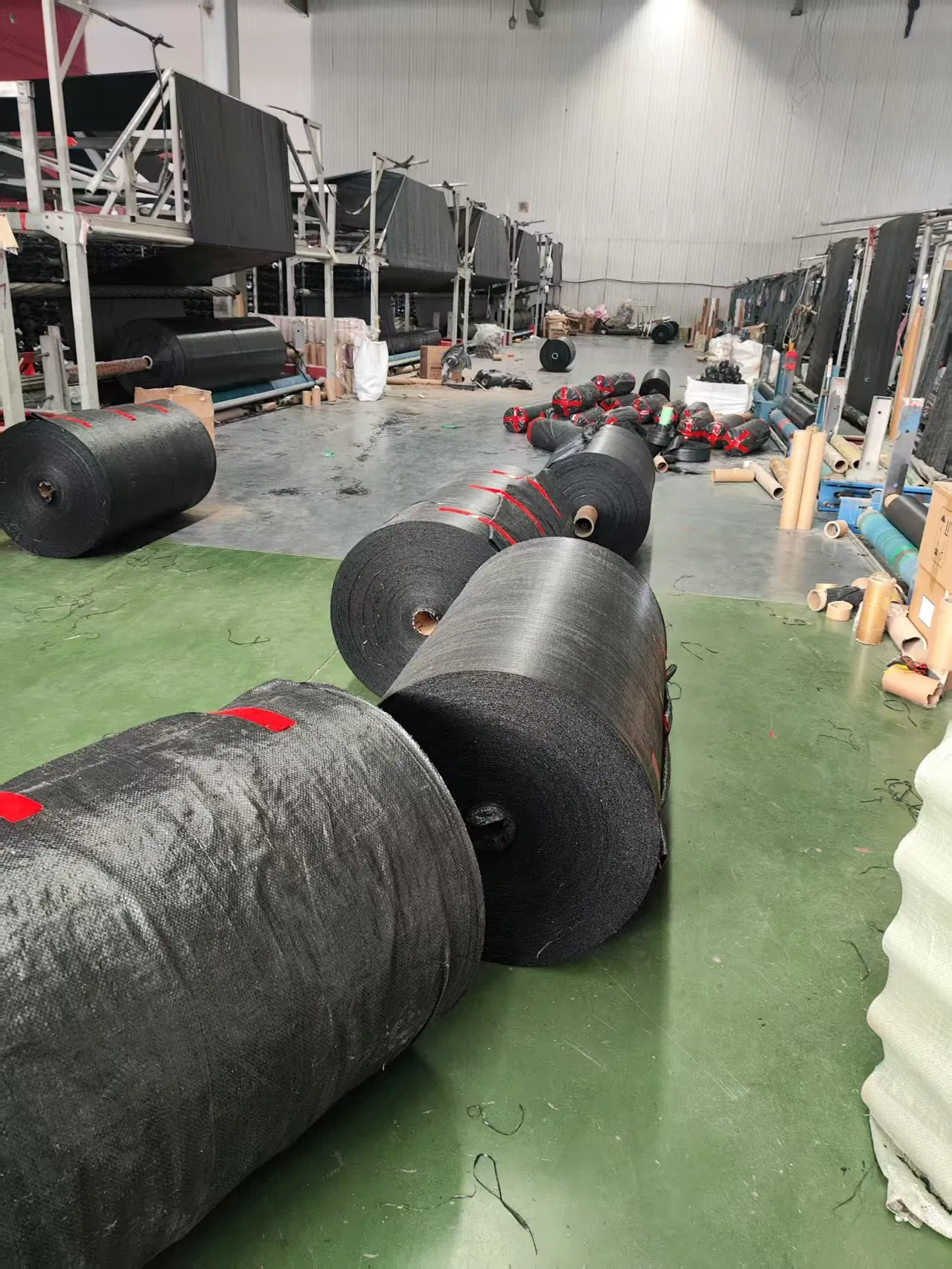 Durable Garden Weed Control Fabric with Black Geotextile Material