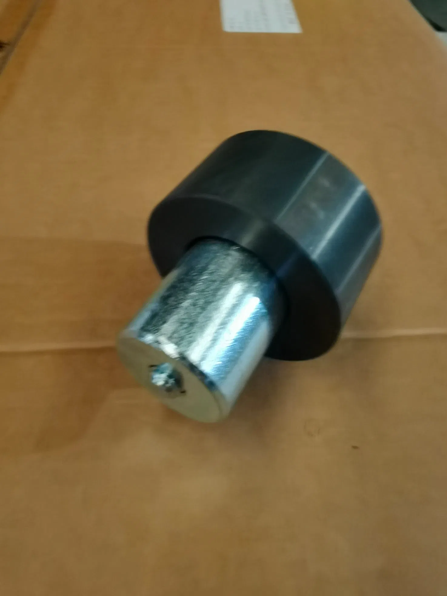 Кожаный натяжитель Yuchai M6600-1002210 для двигателя