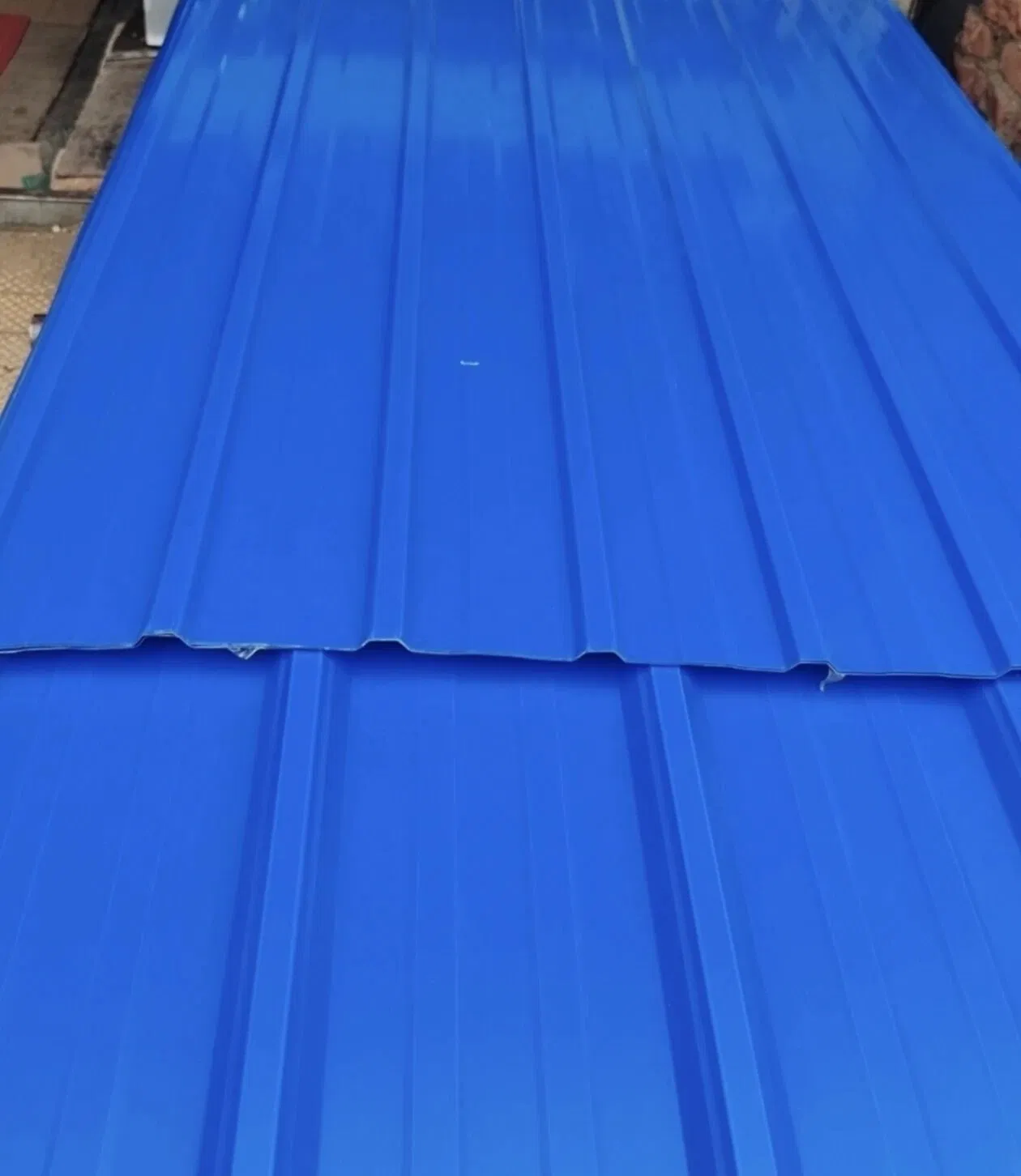 High-Quality Color Coated Steel Sheets for Roofing and Wall Cladding, Durable, Customizable, with Reliable Corrosion Resistance.