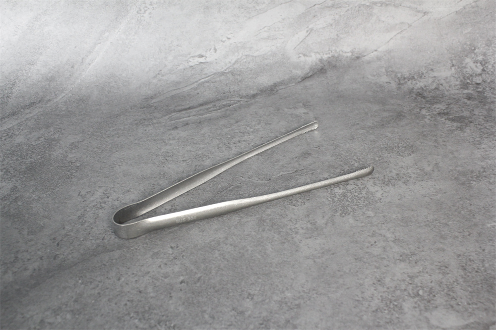 Wholesale 304 Stainless Steel Tableware Food Steak Clip Barbecue Tongs for Camping