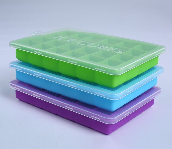 Environmental Protection DIY Ice Cube Mold Tasteless Platinum Silicone 24 Square Silicone Ice Tray with Lid