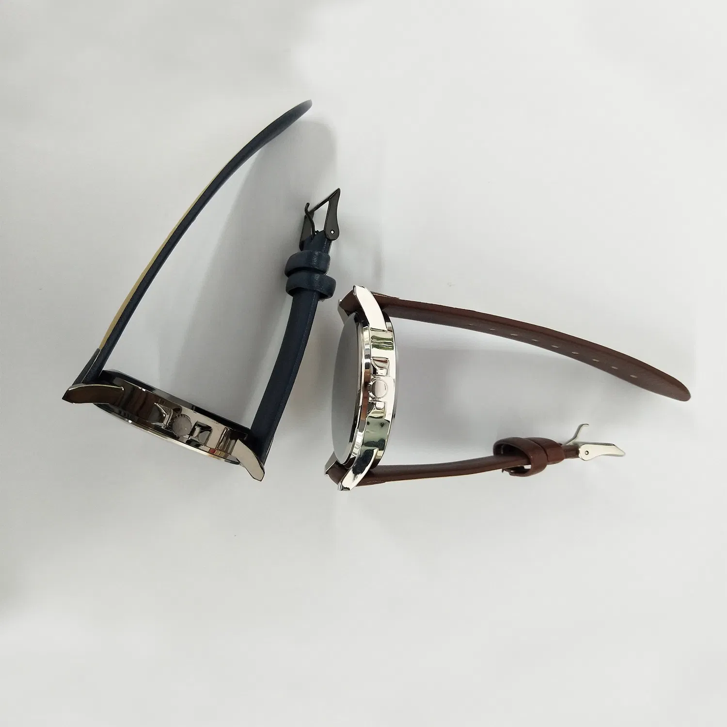 Fashion Man Movt Watch Stainless Steel Back Quartz Watch (cm0016)