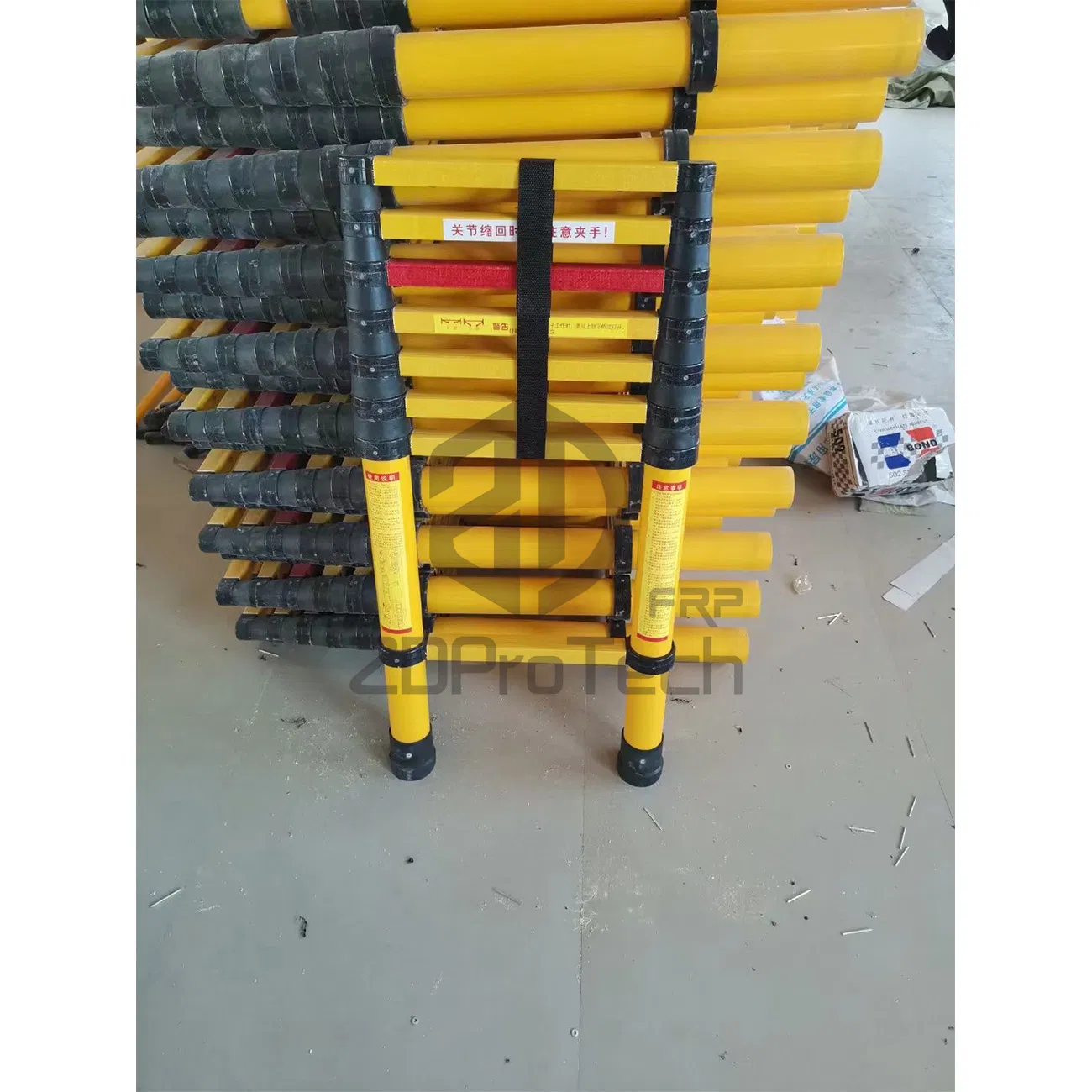 2026 Annual Best Sale Fiberglass Telescopic Ladder FRP/ GRP Insulation Ladder