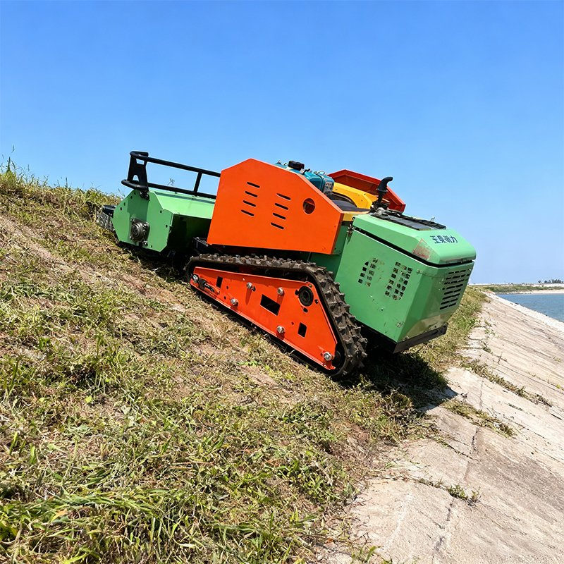 Track Lawn Mower Grass Cutter for Orchard and Vineyard