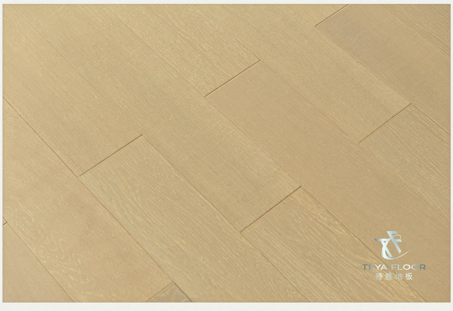Oak Engineered Wood Floring. Brushed, UV Lacquer