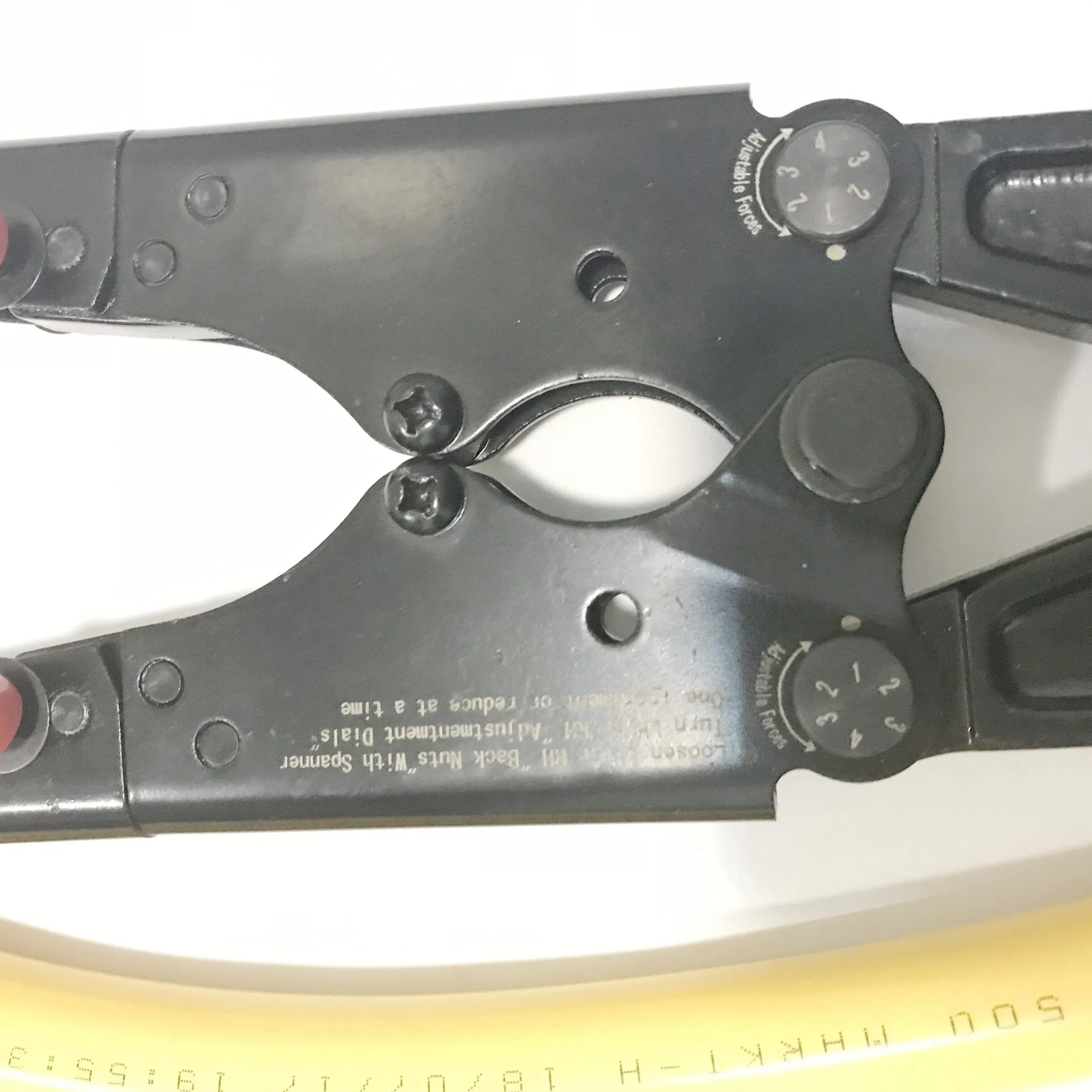 Handy Crimping Tool for Pex-Al Pipe with Folding Handles