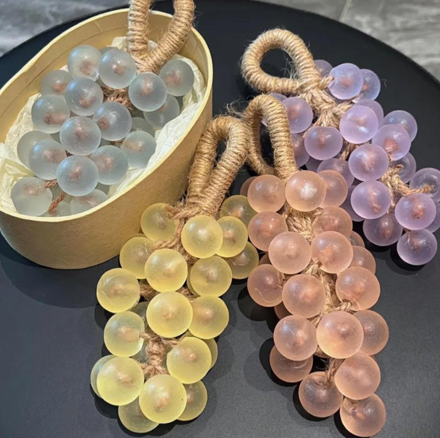Crystal Grape Series Handmade Soap Long-Lasting Fragrance Home Aromatherapy Solid Soap Bar Mini Artificial Grape Soap Bathroom Decoration Soap