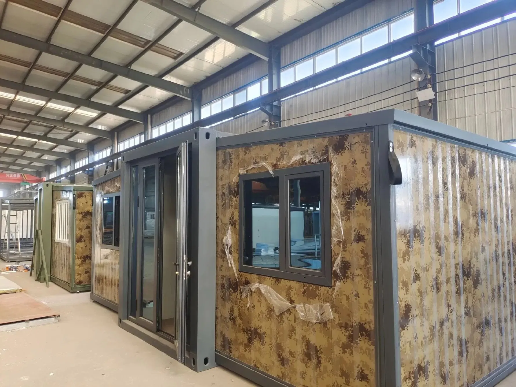 Camp/Detachable Prefab/Prefabricated Modular Portable Steel Mobile/Office Foldable Container Flat Pack Expandable Luxury Shipping/Tiny Folding Integrated House