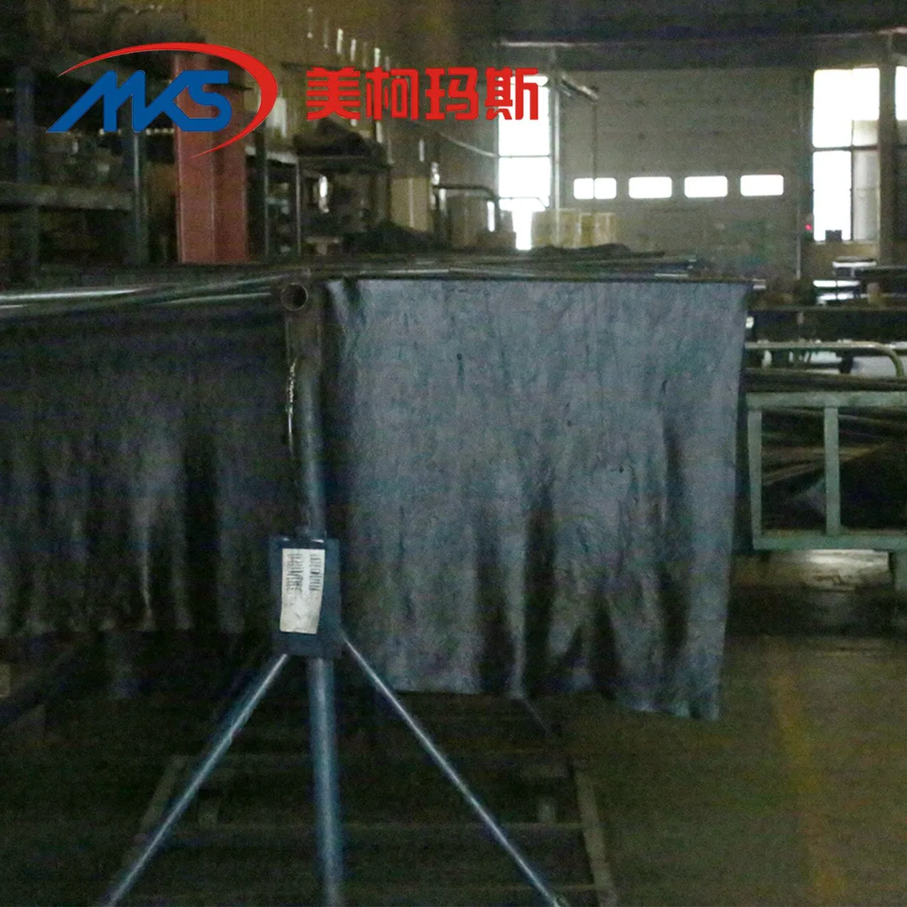 Гидроаккумулятор 552-1690 для экскаватора-погрузчика