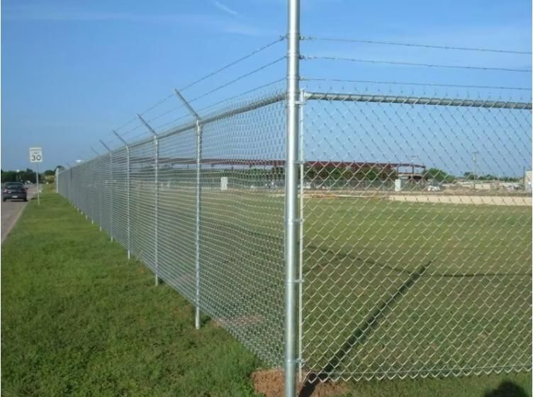 China Factory HDG 50X50mm Chain Link Mesh /Diamond Wire Mesh/Cyclone Fence.