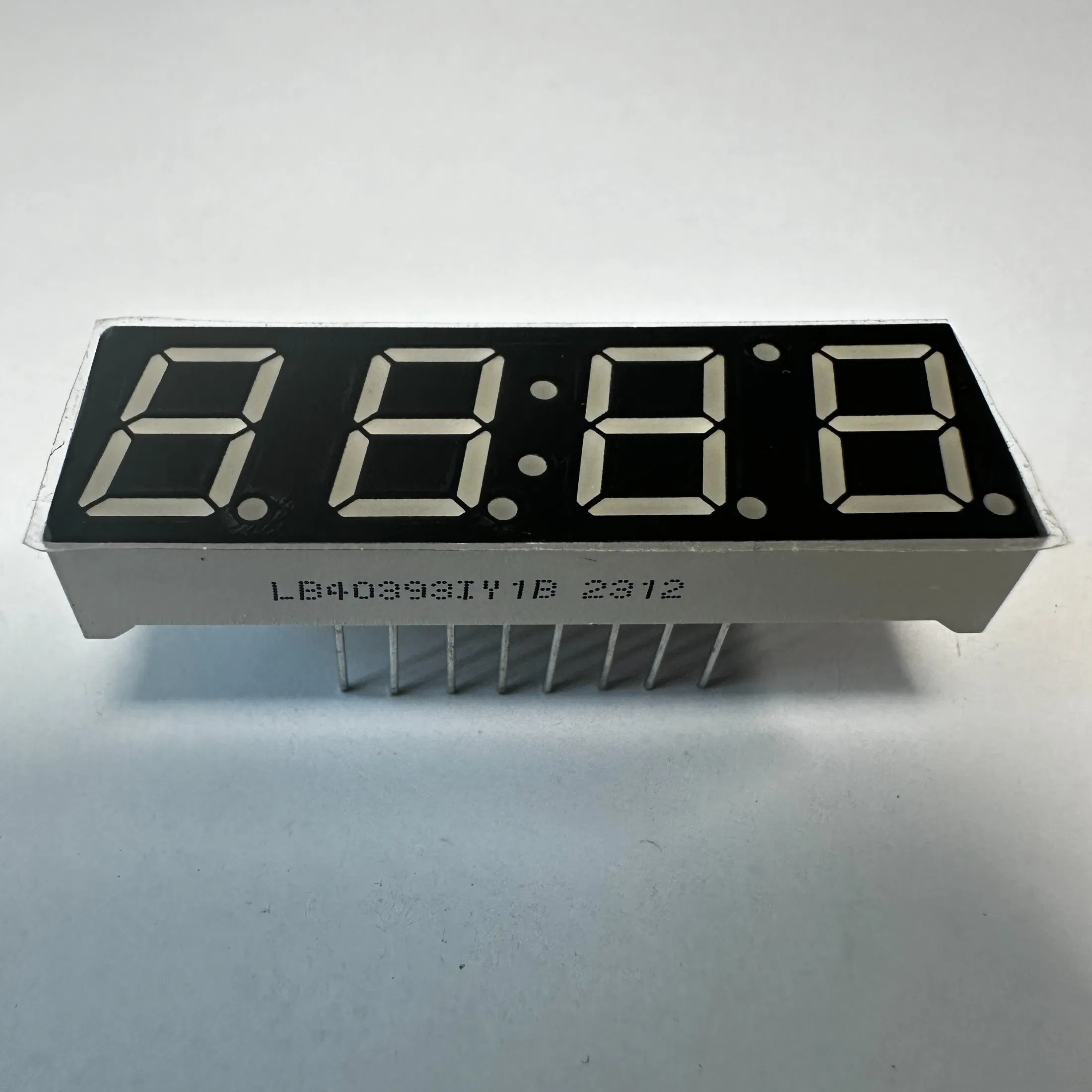 Super Bright Red 0.39inch 4 Digit 7 Segment LED Display Common Anode for Temperature Humidity Indicator