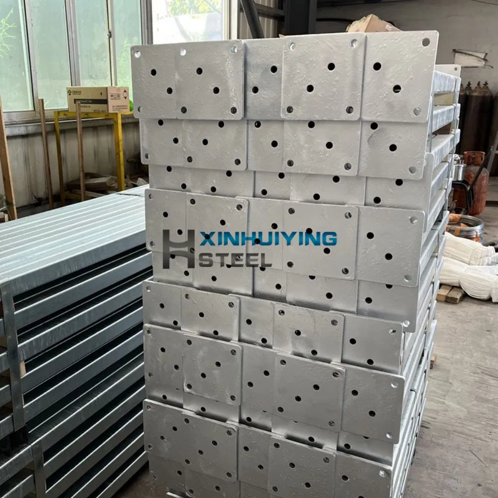 Durable Steel Fence Post 50*50 mm Galvanized Welded Cross-Rail Square Tube Post