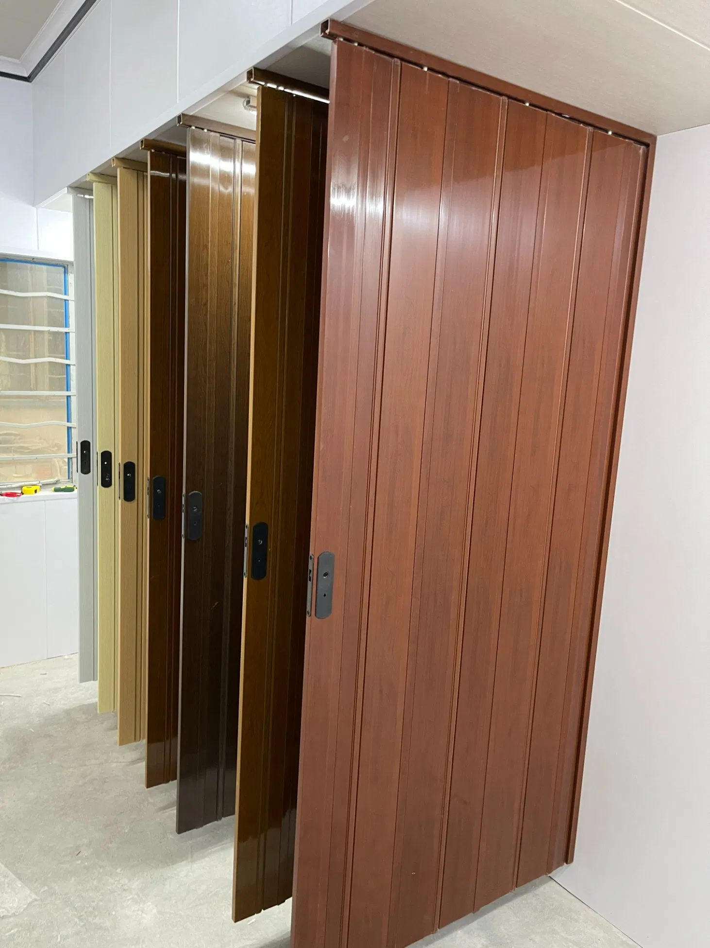 PVC Bi Fold Interior Transparent Folding Vinyl Door Puerta Plegable in Dubai Malaysia Philippines Price