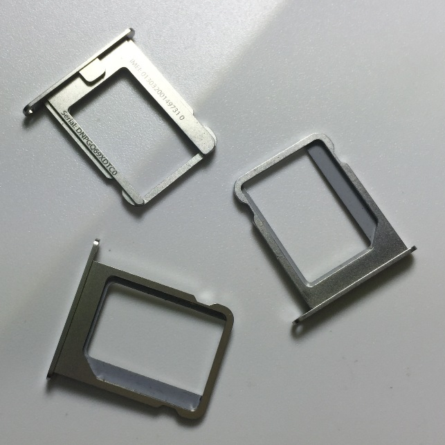 Лоток для SIM-карты и карт-холдер iPhone 4/4s
