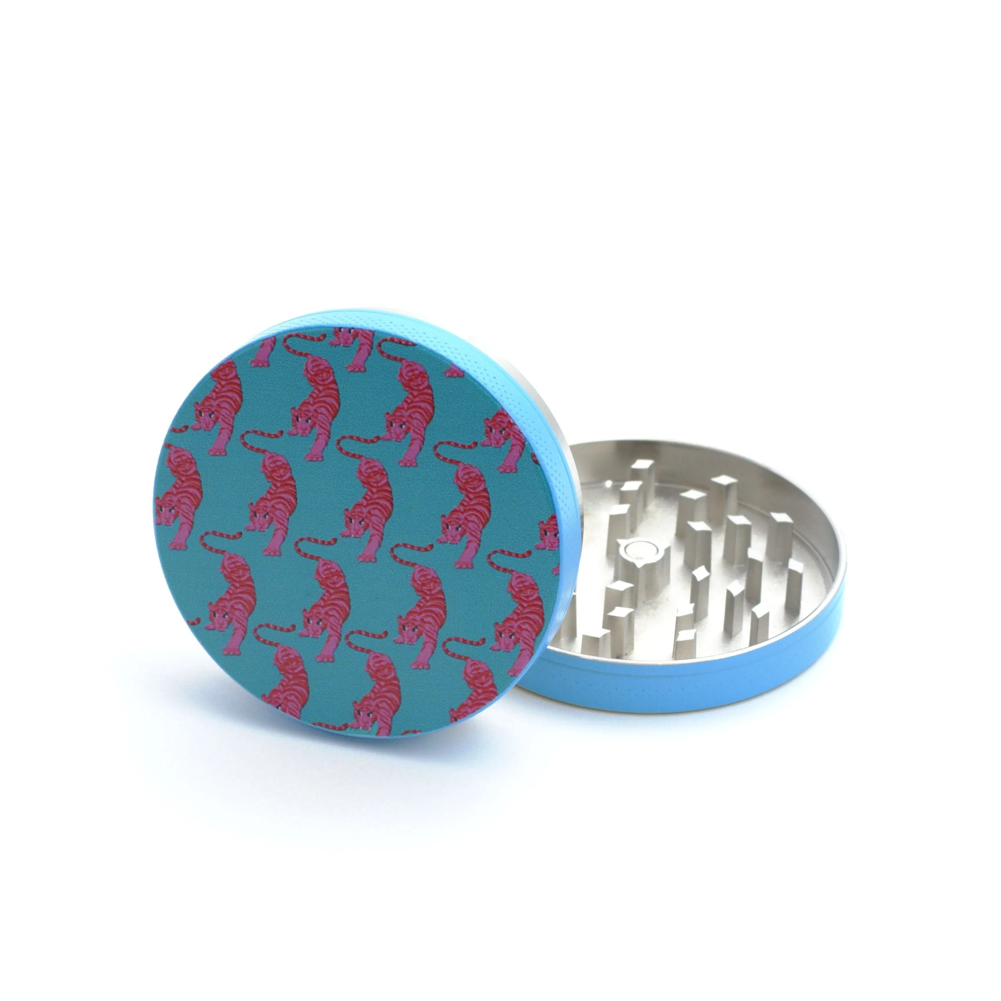 Fine Craftsmanship Handheld Efficient Grinding Regular Plastics Metal Smoke Grinder