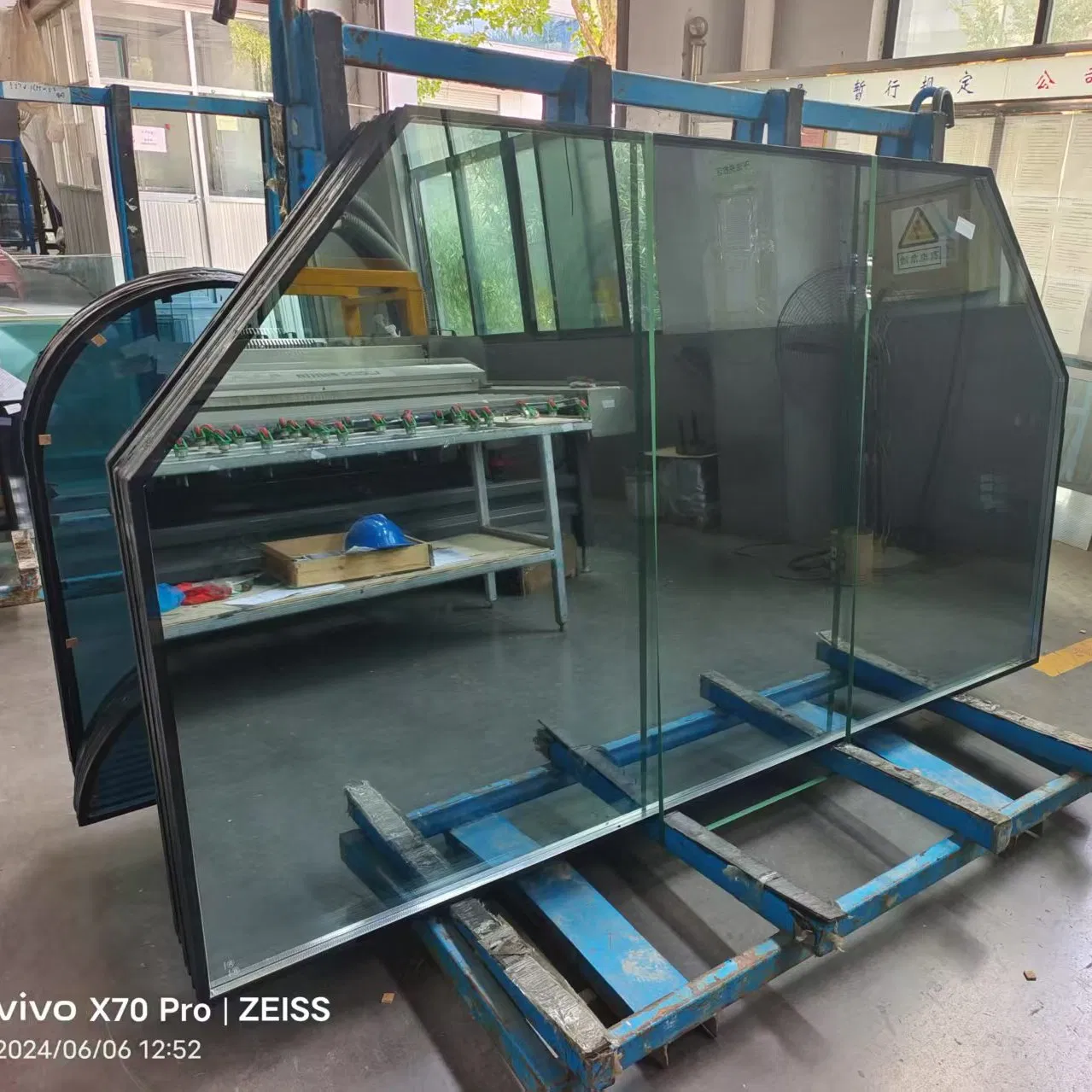 Factory Direct Customizable Double-Layer Tempered Laminated Insulating Glass for Space Capsule with 6/8/12mm Aluminum Spacer