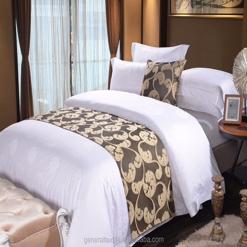 Hotel Use Different Style Decoration Luxury 5 Star Hotel Bed Runner