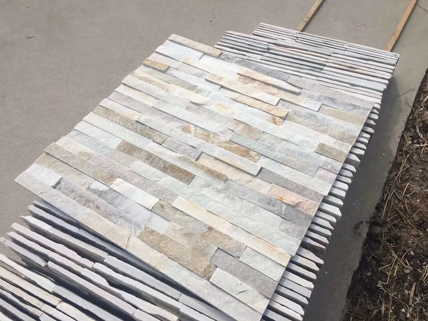 Premium Natural Slate Cladding for Stunning Wall Designs