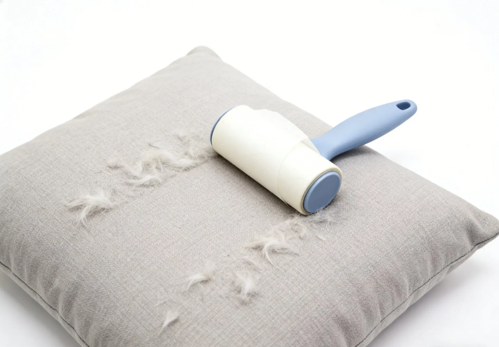 Lint Roller for Pet Hair Extra Sticky Reusable Handle with Adhesive Refills for Clothes, Furniture, Carpet, Couch and Car Interior