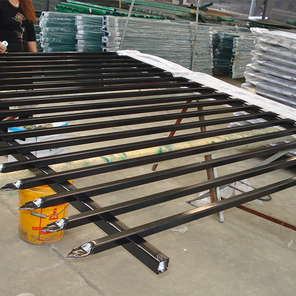 Ornamental Fence The Top of The Stainless