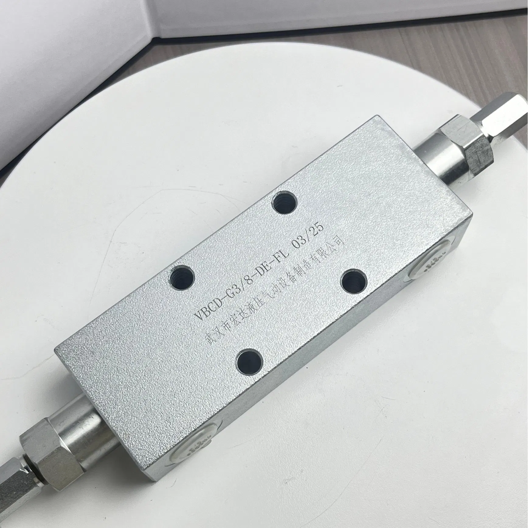 Гидравлический клапан балансировочный двусторонний VBCD-G3