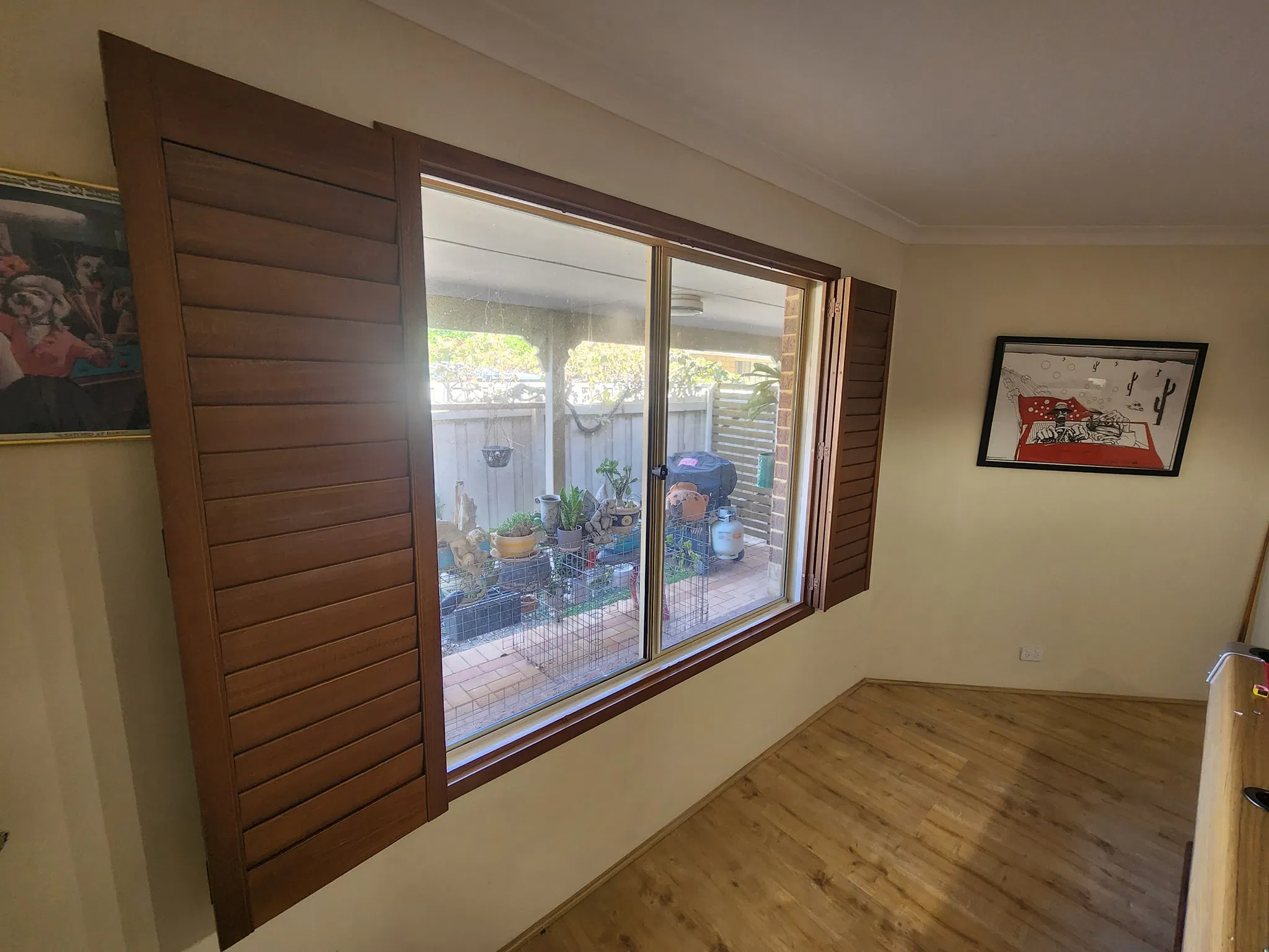 Top Supply Customizable Window Blinds Wooden Plantation Shutters on Windows
