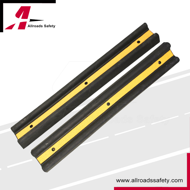 Black Recycled Rubber Wall Guard Protecting Strip for Car Safety Parking Warning