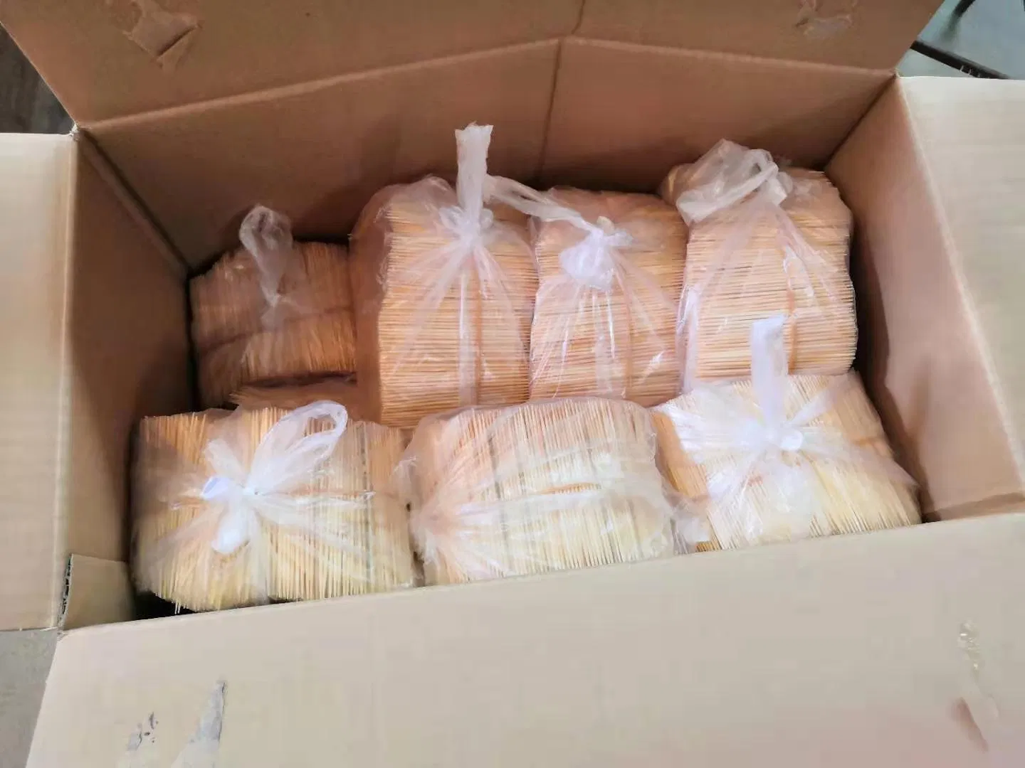 Food-Contacting Grade High Quality Hygienic Natural Chinese Mao Bamboo Toothpicks