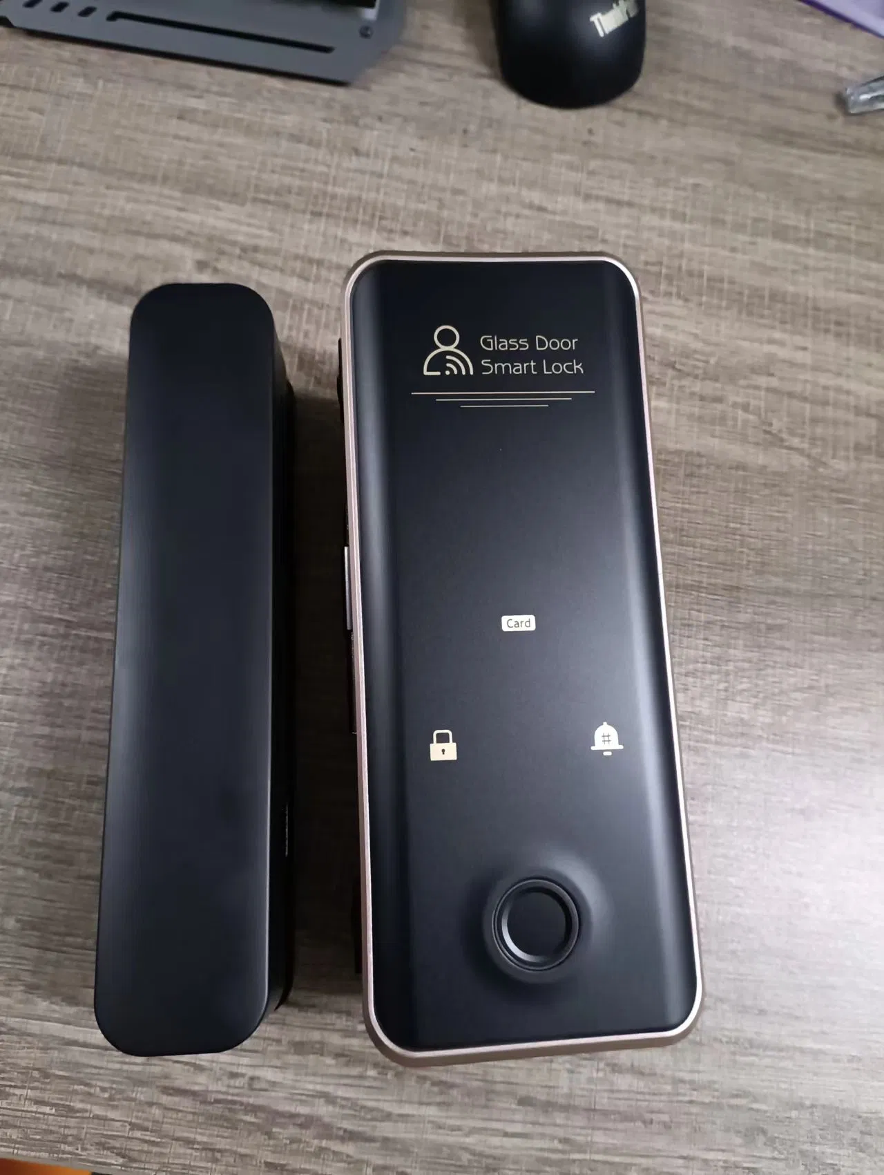 Wholesale WiFi Tuya Security Fingerprint Smart Door Systems Lockdoor Type with Fingerprint on Panel