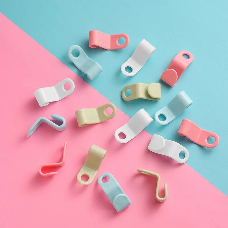 Bulk Space-Saving Csacading Plastic Clothes Hangers with Magic Connector Hooks