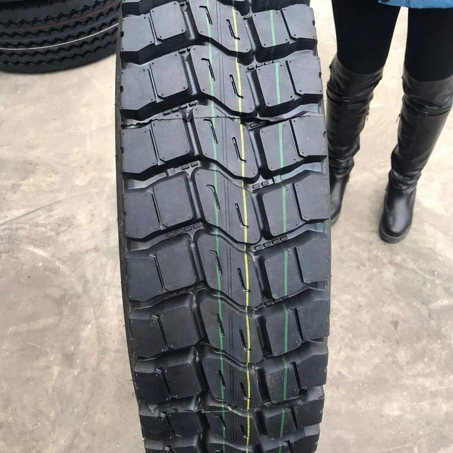 Шины грузовые радиальные All Steel TBR бескамерные усиленные 315/80 R22.5, 385/65 R22.5, 11 R22.5, 13 R22.5, 12 R22.5, 12.00 R20