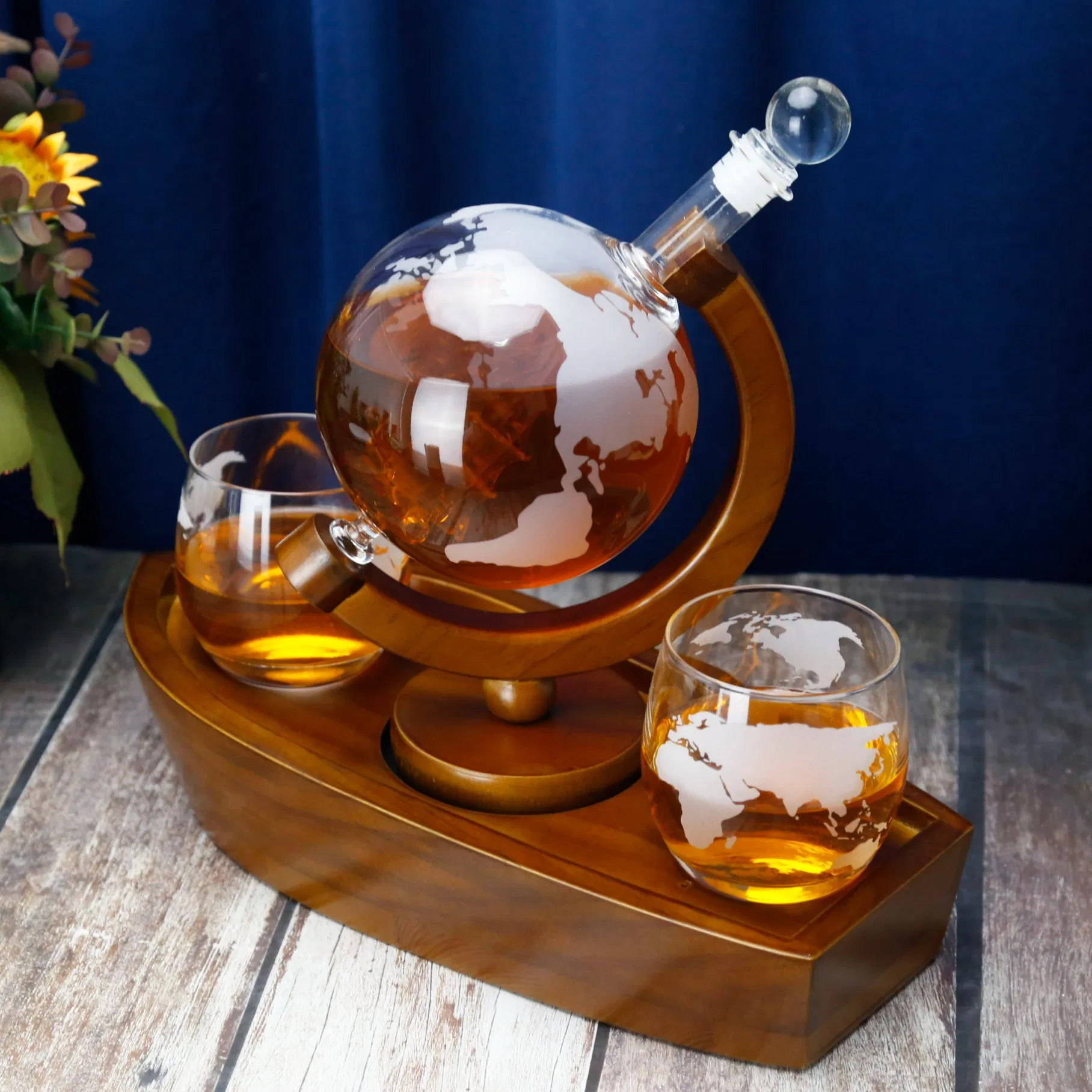 Wholesale Whisky Decanter Glass Sailboat Decanter with 2 Glass Cup and Wood Base