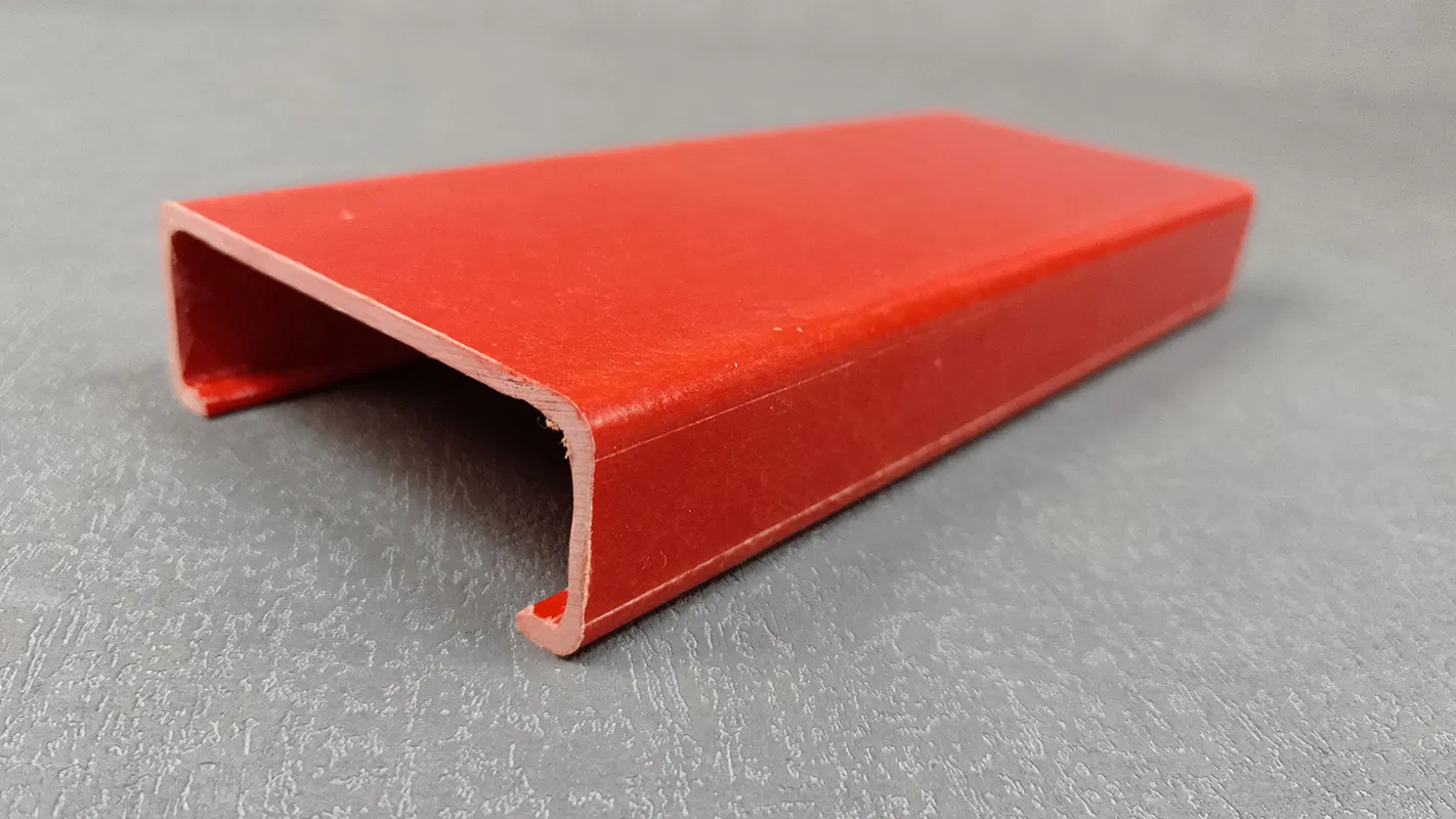 High Quality High Strength Fiberglass FRP GRP Pultruded U / C Channel Profile for Support