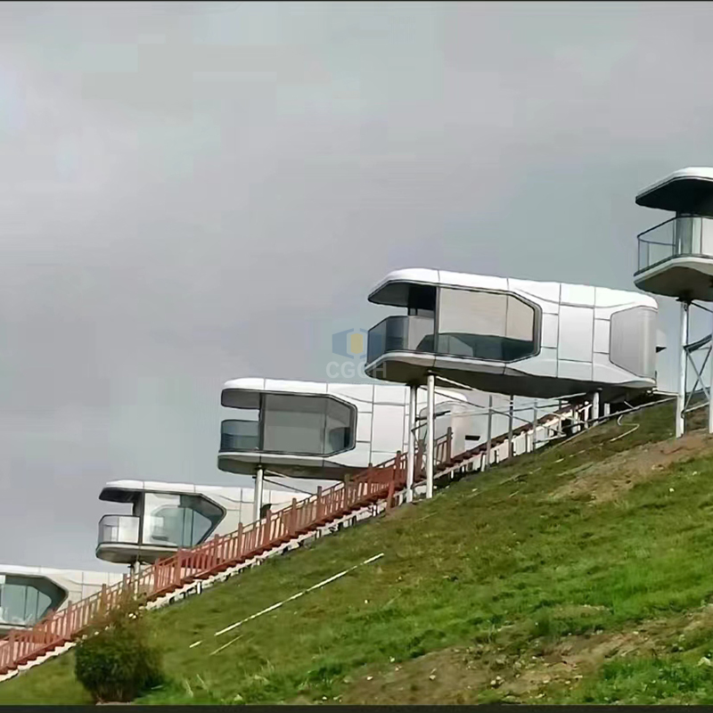 Modern Capsule House Design for Innovative Living Spaces