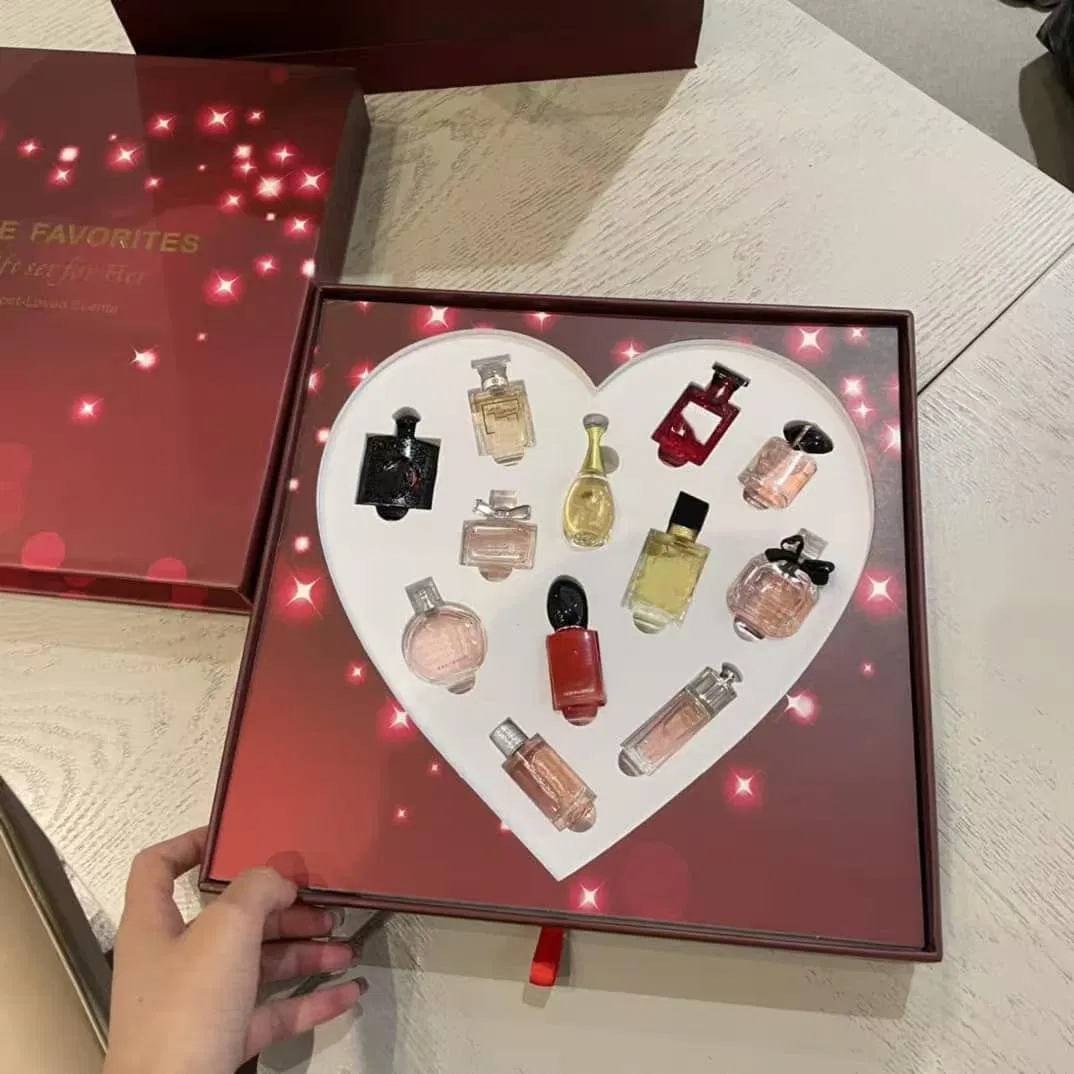 Набор парфюмерии с ароматами для тела, рождественский подарок