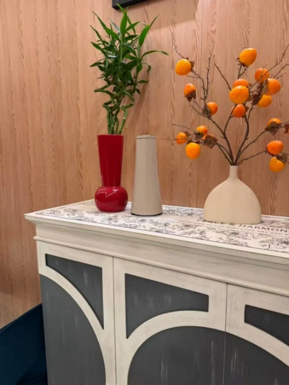 Air Refreshing Wear Resistant Scent Diffuser Machine with Timing Function for Hotel