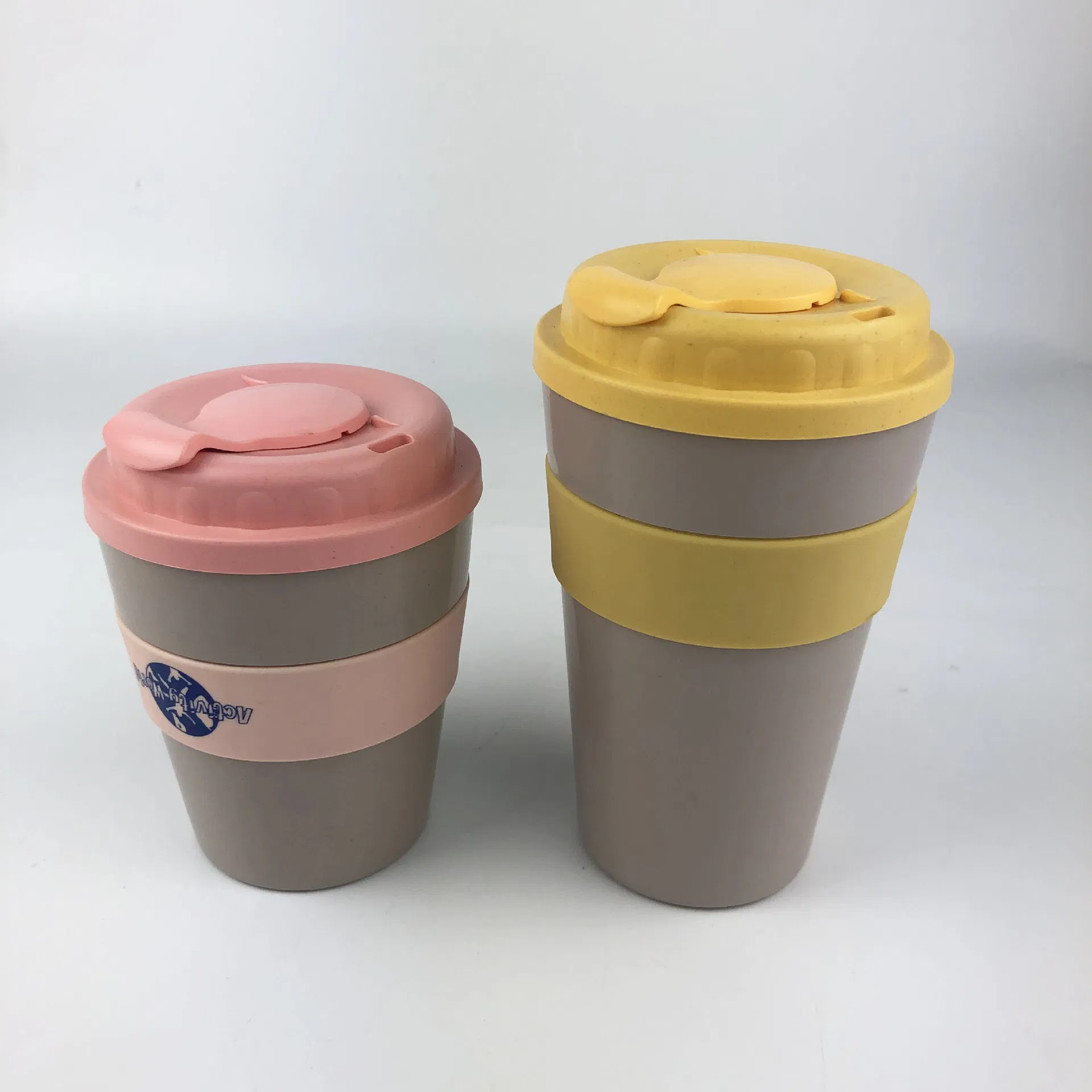 Дорожная кружка с крышкой от проливания