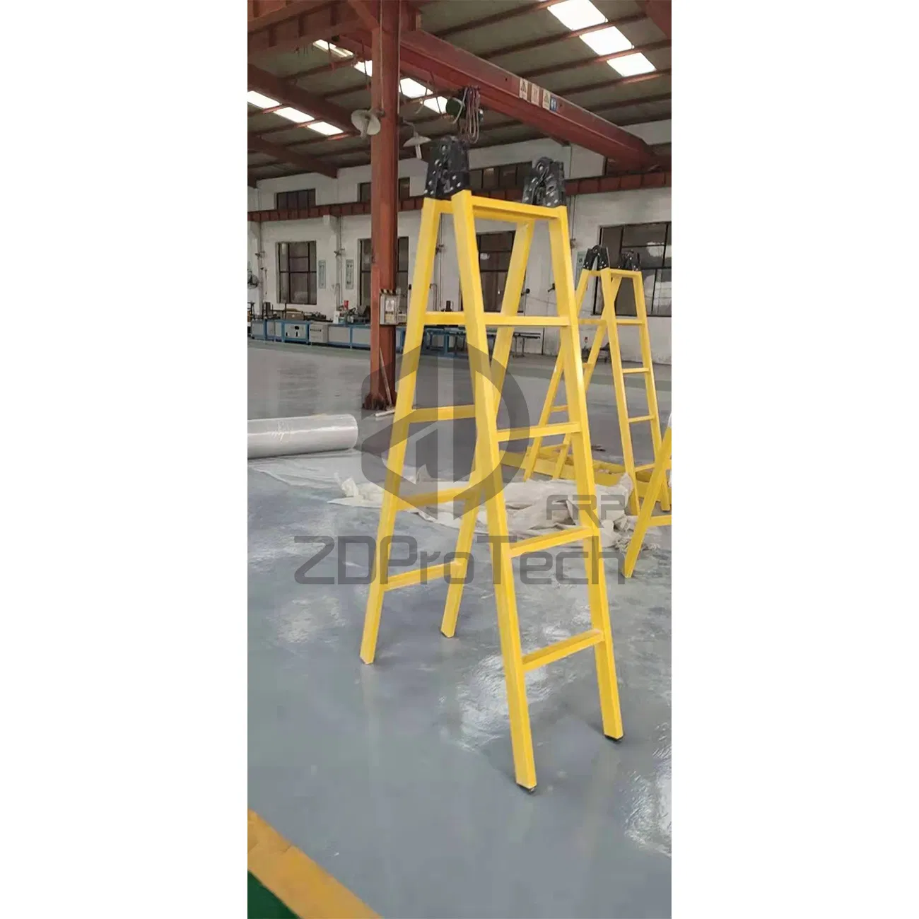 Multi Purpose 3 4 5 6 7 Step Layers Single Side Wide Fiberglass Climbing Step Ladder