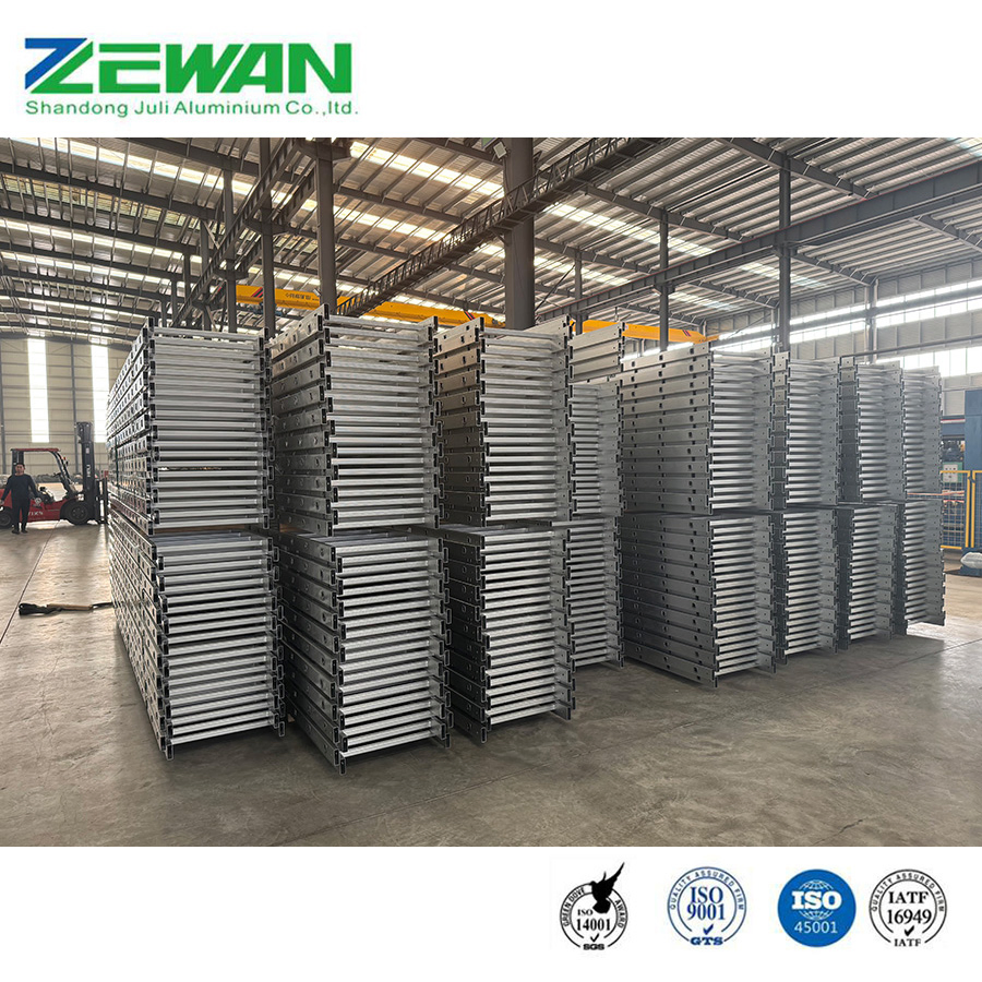 Factory Sale Aluminum Multipurpose Ladder Aluminium Step Ladders for Scaffolding / Platform / Household