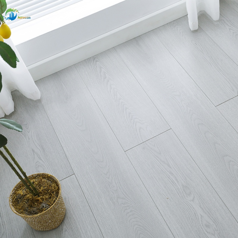 Wear-Resistant Enf Grade Oak 3-Layer Solid Core Locking Parquet
