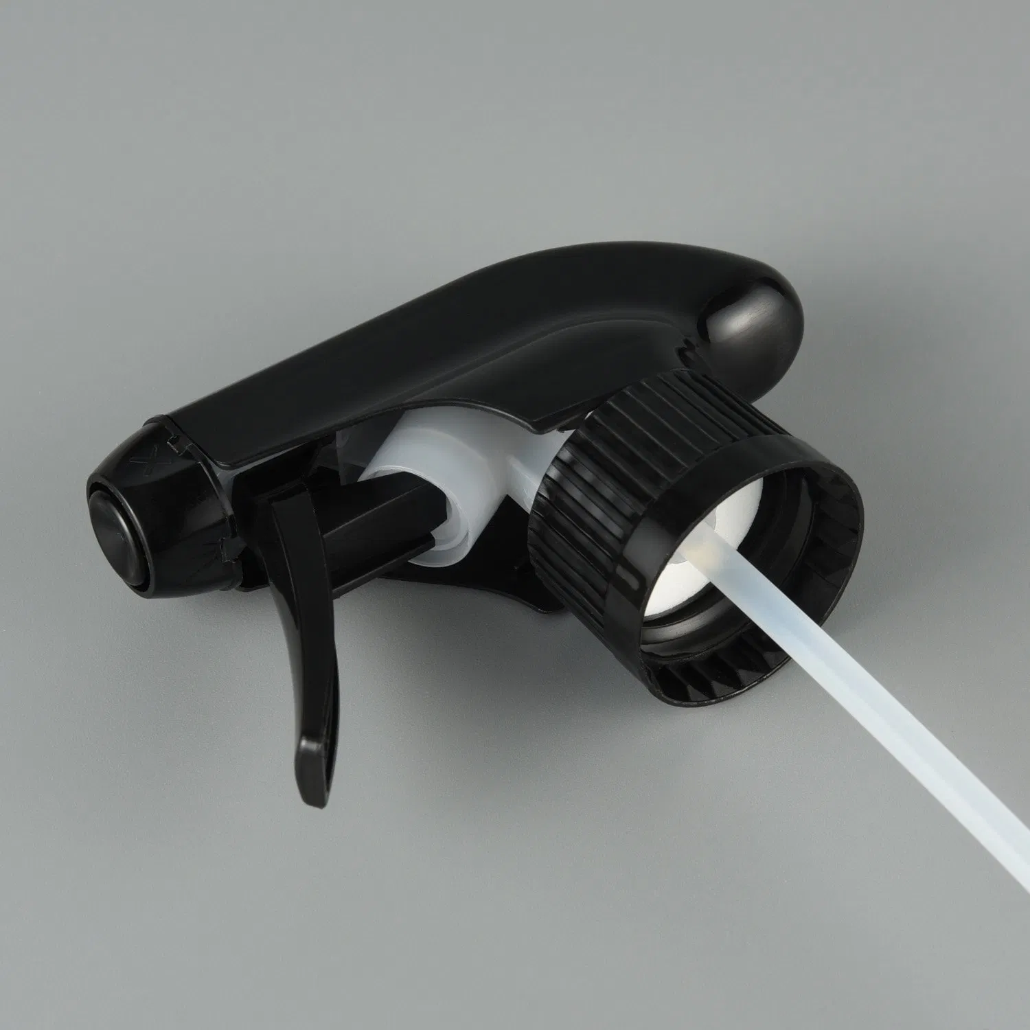 Manufacturers New Design Eco-Friendly Plastic Child Proof Trigger Spray Pump 28/410 28/400 Black Spray Pump Trigger