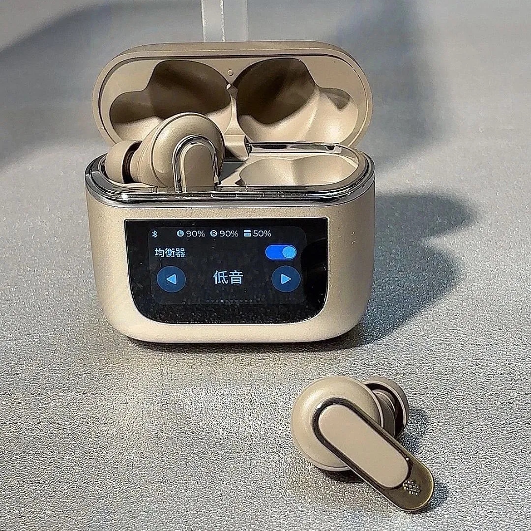 Беспроводные наушники V8 Sports с сенсорным дисплеем