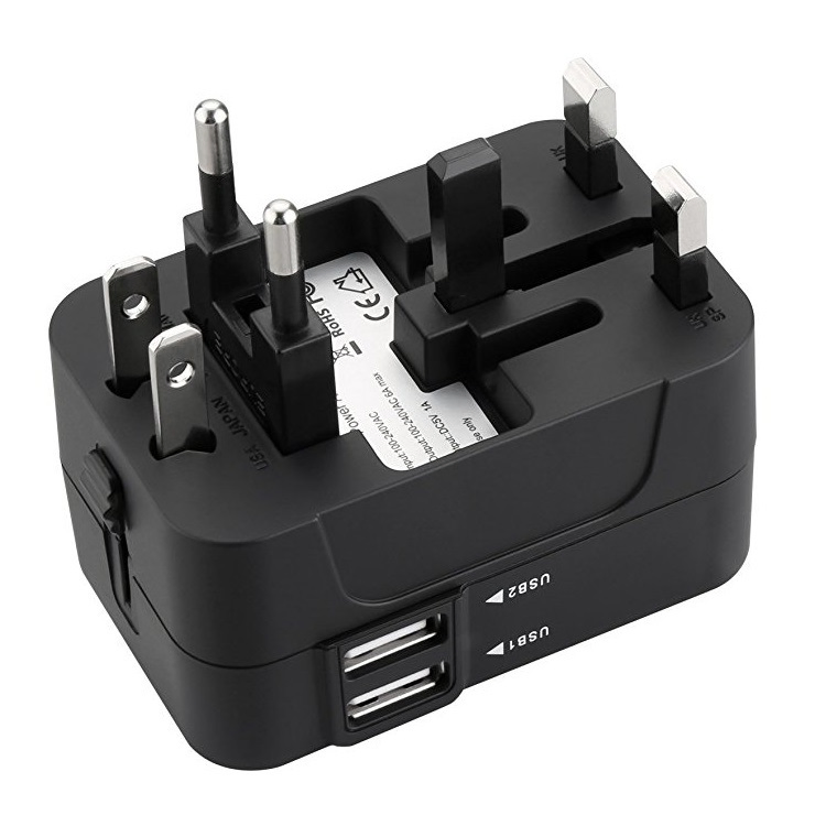 Универсальная розетка для путешествий с USB
