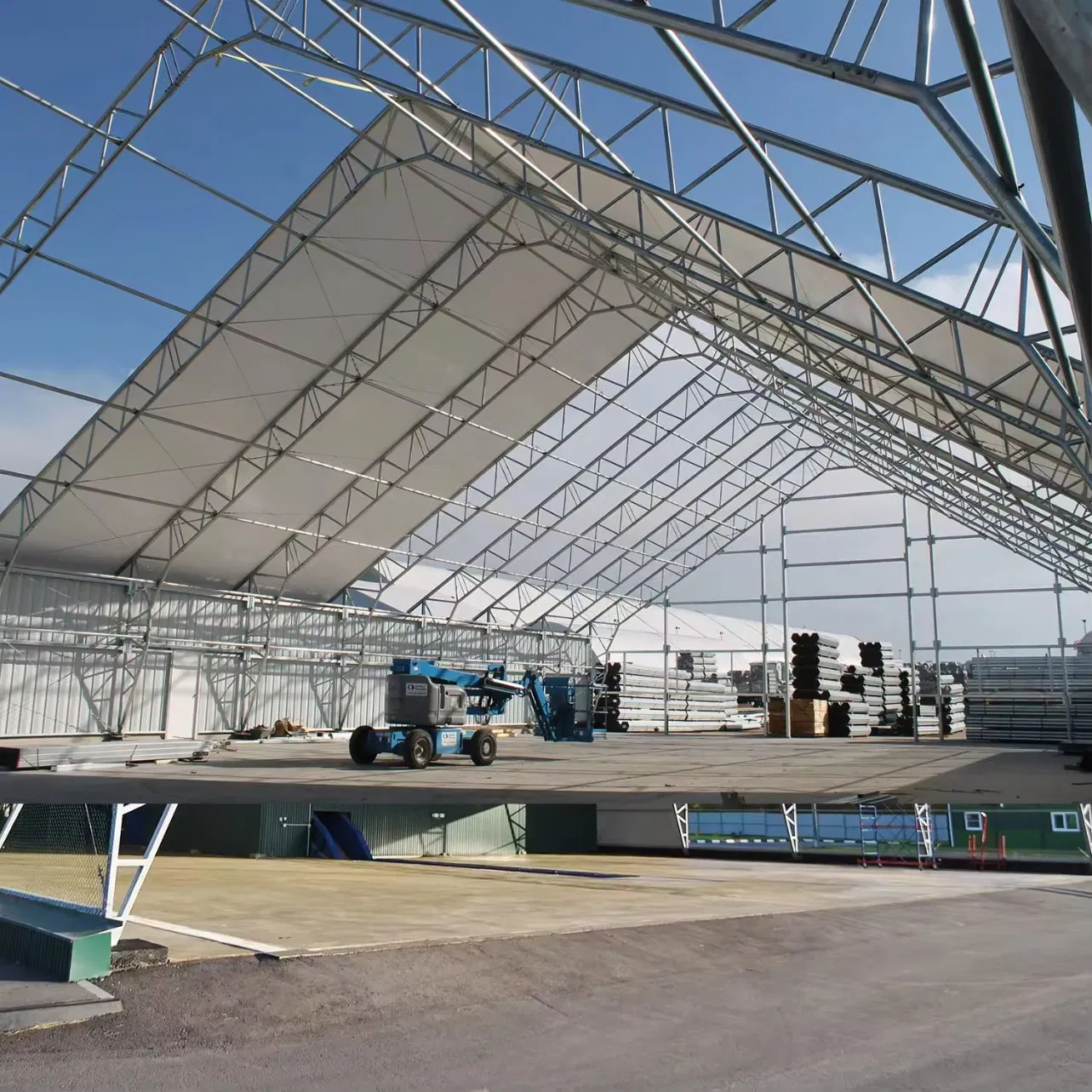 Customized Prefabricated Steel Structure Building Hotel Factory Workshop Warehouse Steel Building