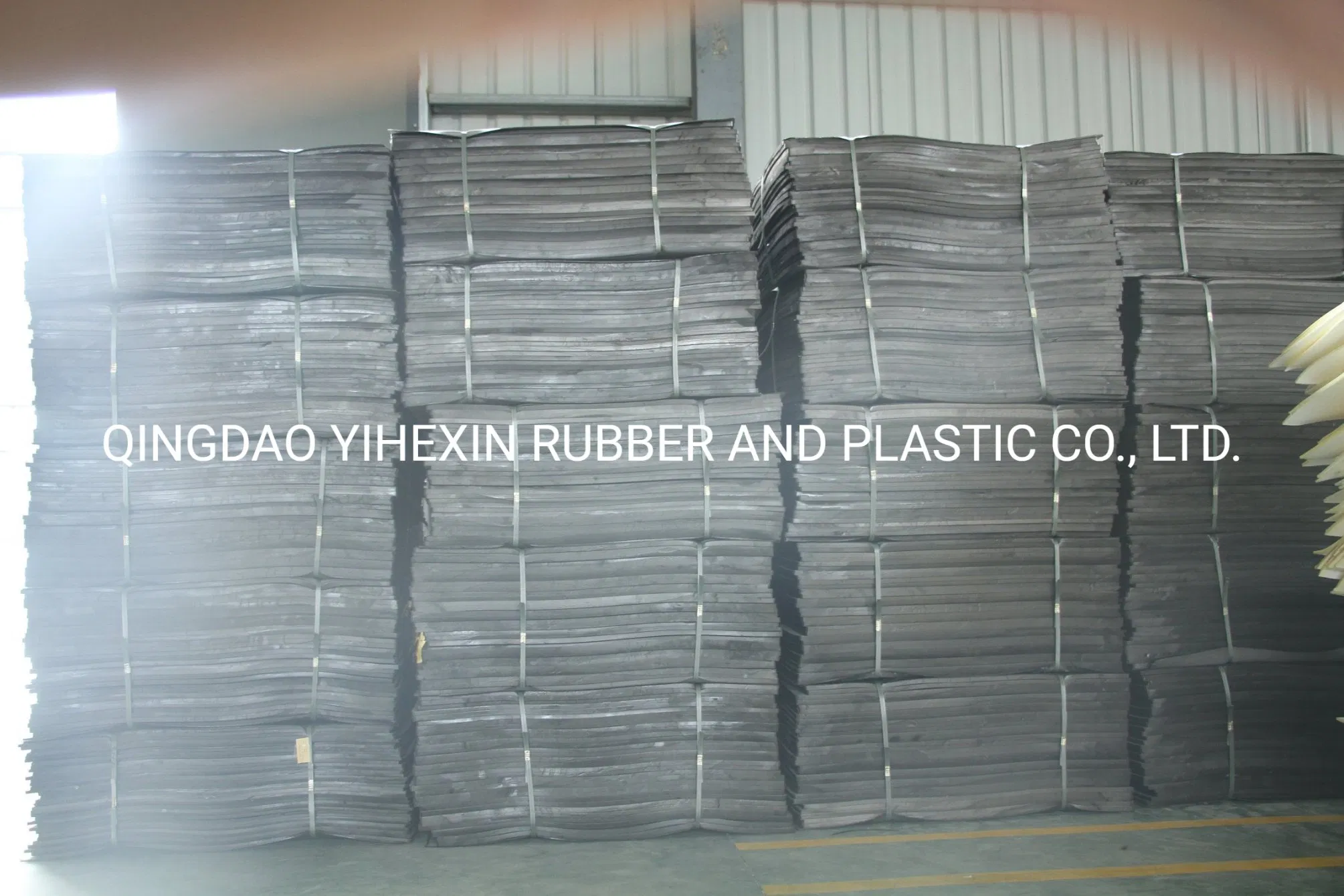 China Factory EVA Foam Board/Sheet Rubber Foam for Gift Box Packing Lining Liner